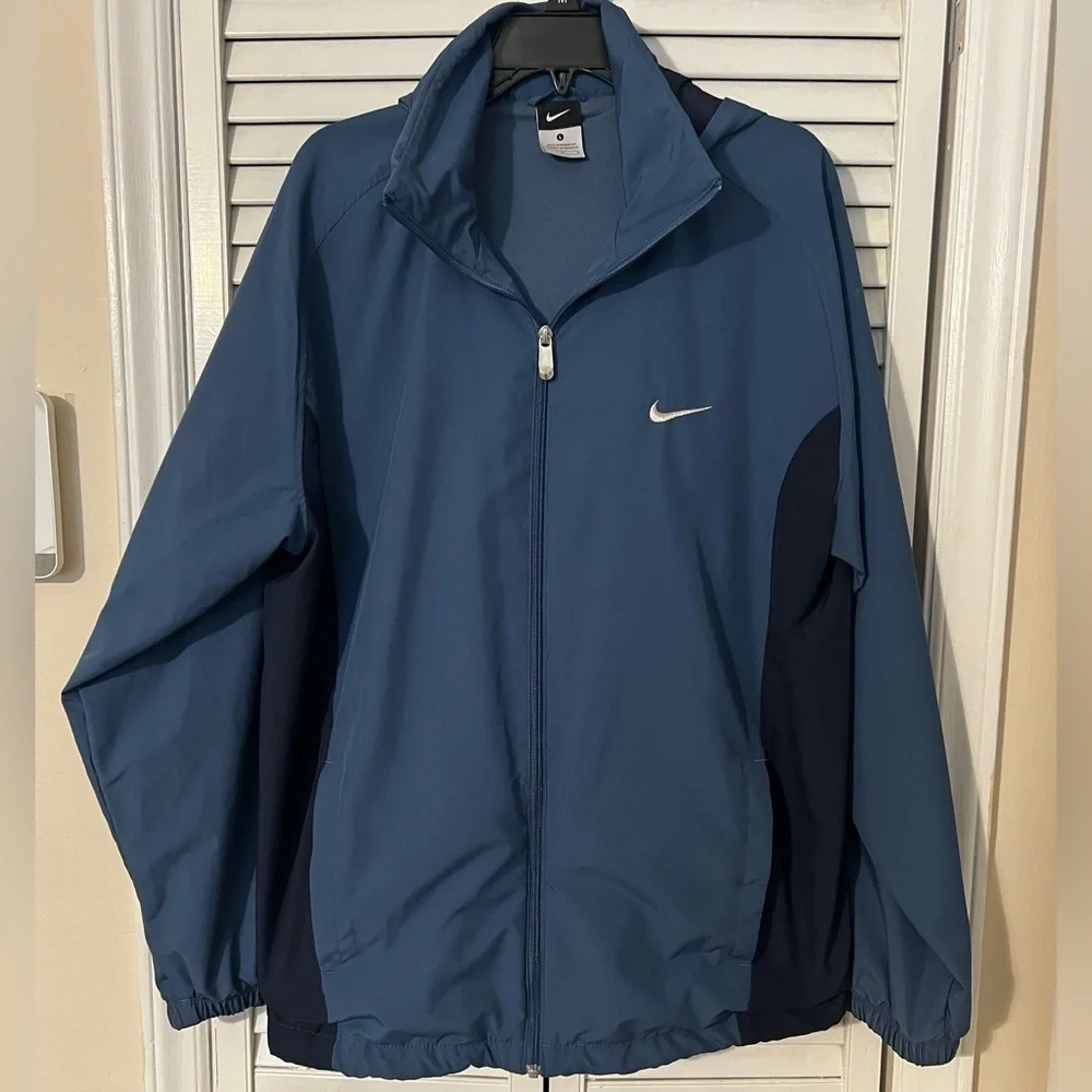 Nike Men’s Full Zip Large Blue Roll & Zippered Hood Workout Jacket